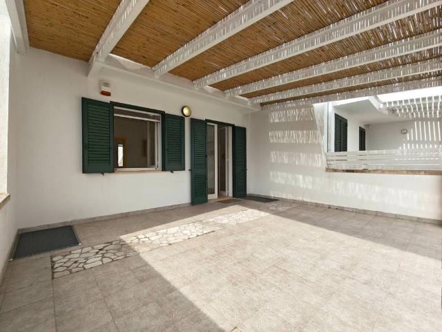 Villa Schiera in vendita a Marina di Mancaversa, Puglia