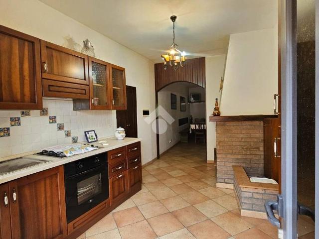 Villa Schiera in vendita a Marche, Pesaro E Urbino
