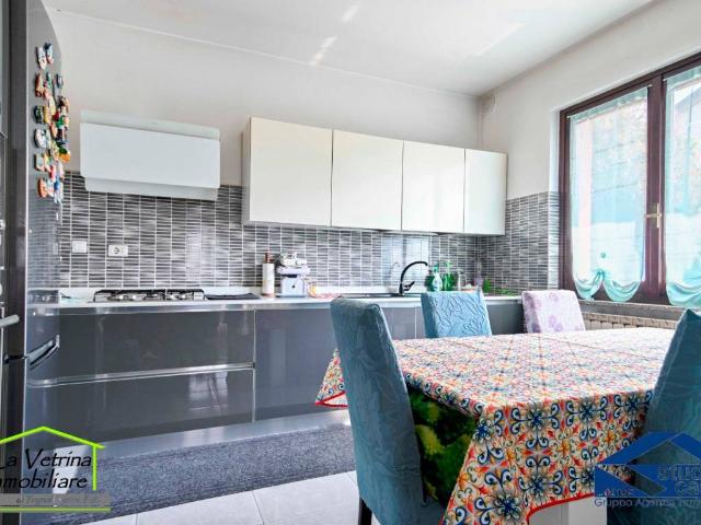 Villa Schiera in vendita a Telgate, Lombardia