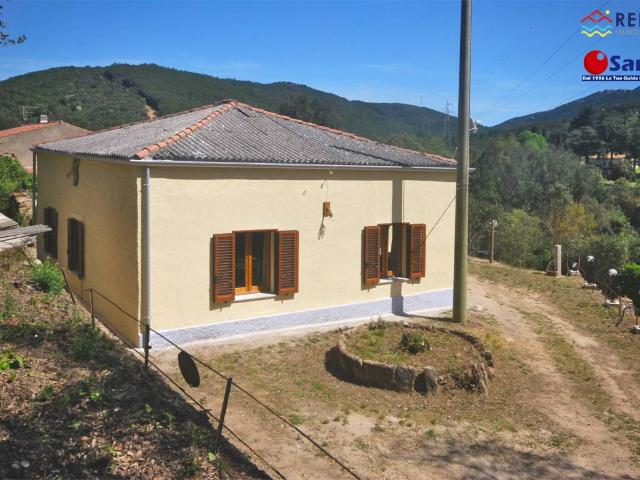 Villa Schiera in vendita a Tempio Pausania, Sardigna/Sardegna