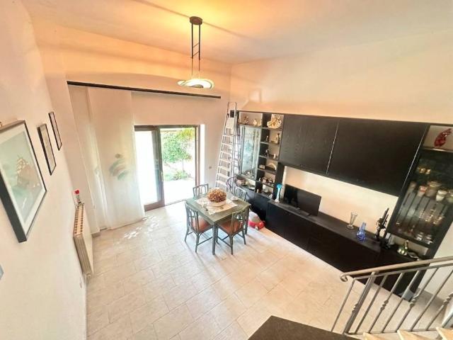 Villa Schiera in vendita a Terni, Umbria