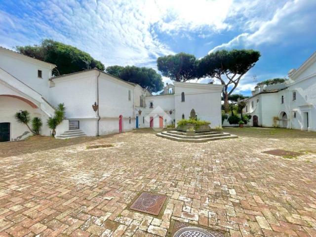 Villa Schiera in vendita a Lido di Ulisse, Terracina