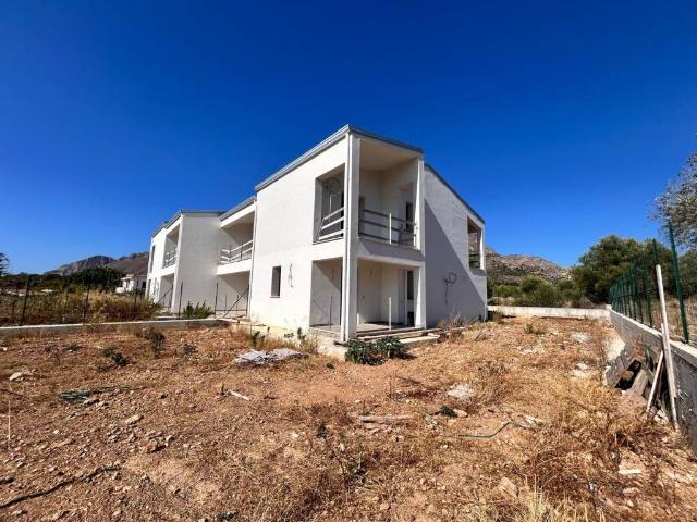 Villa Schiera in vendita a Terrasini, Palermo
