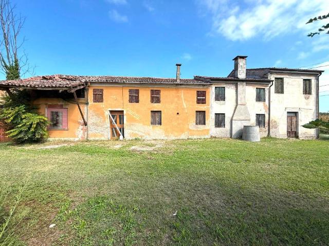 Villa Schiera in vendita a Terrazzo, Veneto