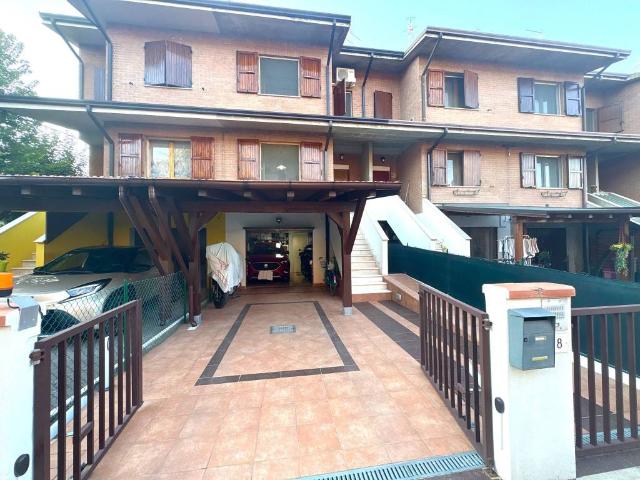 Villa Schiera in vendita a Unione Alto Ferrarese, Mirabello