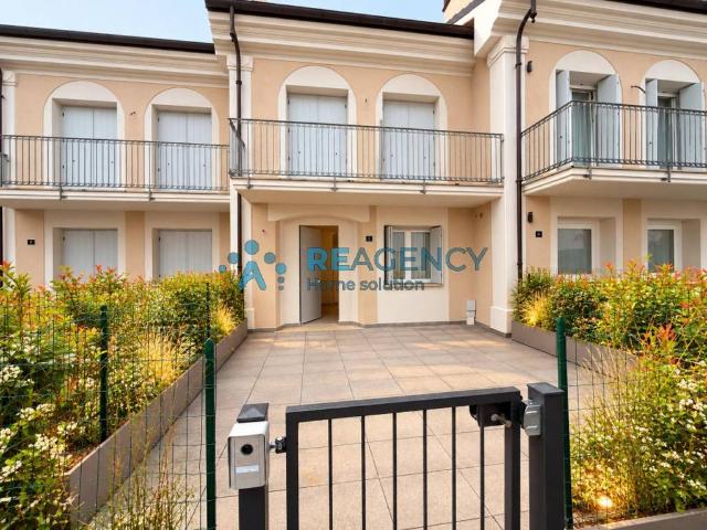 Villa Schiera in vendita a Centro, Thiene