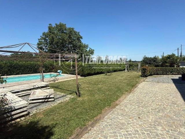 Villa Schiera in vendita a Piemonte, Asti