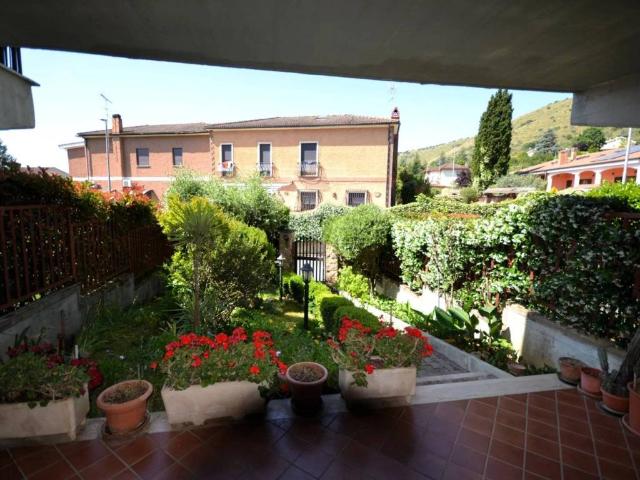 Villa Schiera in vendita a Bivio di San Polo, Roma Capitale