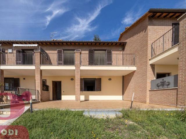 Villa Schiera in vendita a Izzalini, Umbria