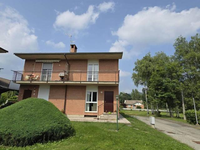 Villa Schiera in vendita a Cerei, Piemonte