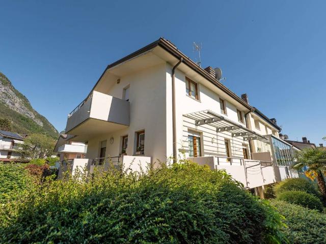 Villa Schiera in vendita a Betania, Tolmezzo