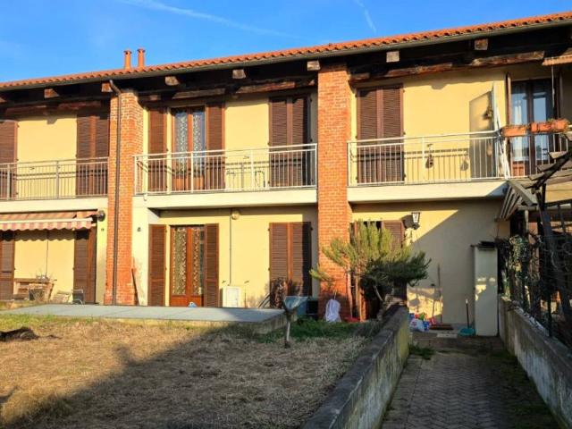 Villa Schiera in vendita a Circoscrizione 6, Piemonte