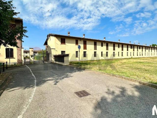 Villa Schiera in vendita a Torre D'isola, Lombardia