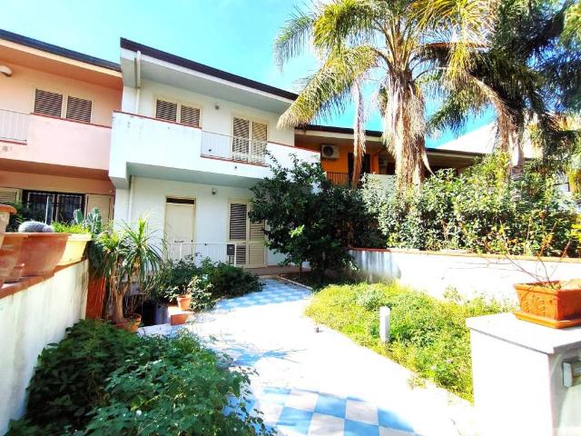 Villa Schiera in vendita a Torregrotta, Sicilia