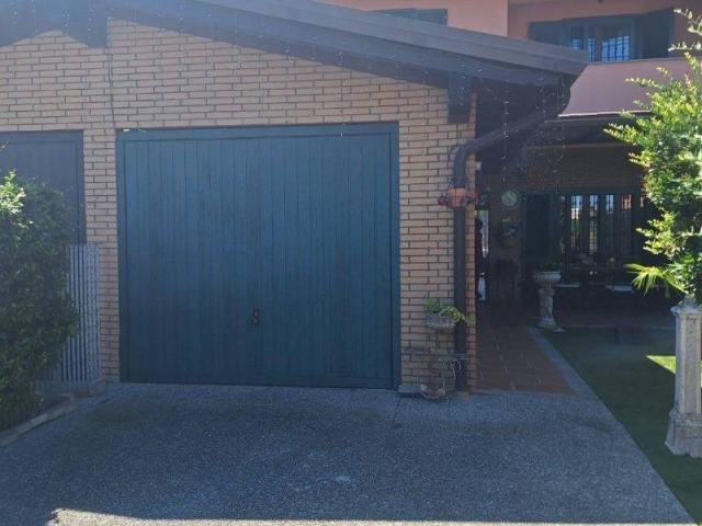 Villa Schiera in vendita a Vigonzone, Torrevecchia Pia