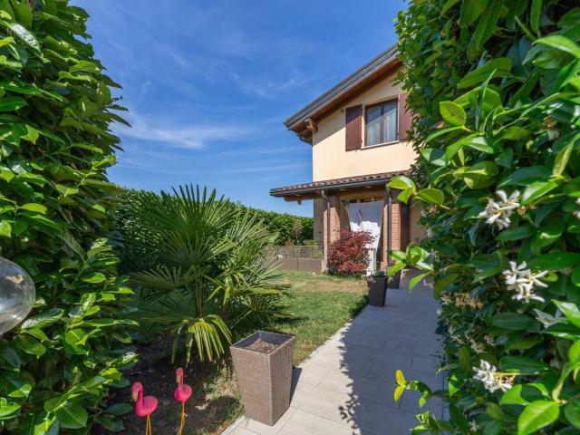 Villa Schiera in vendita a Torrile, San Polo