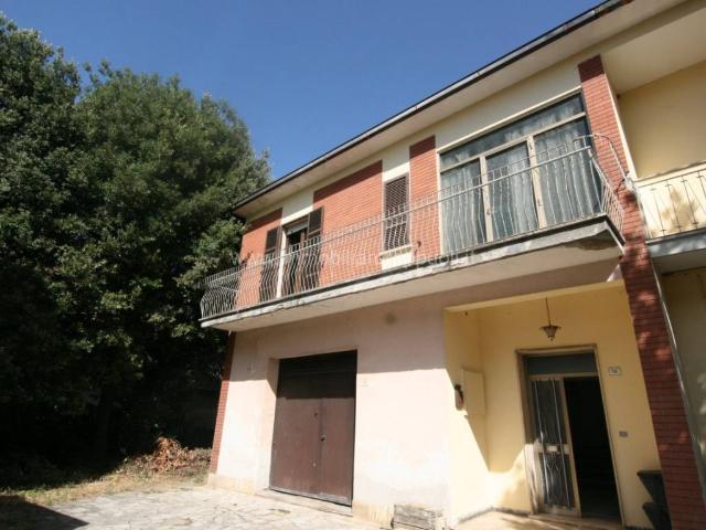 Villa Schiera in vendita a Torrita, Toscana