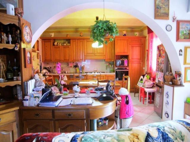 Villa Schiera in vendita a Torrita, Toscana