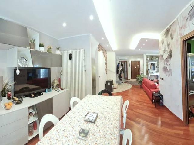 Villa Schiera in vendita a Unione dei Comuni della Val Vibrata, Tortoreto