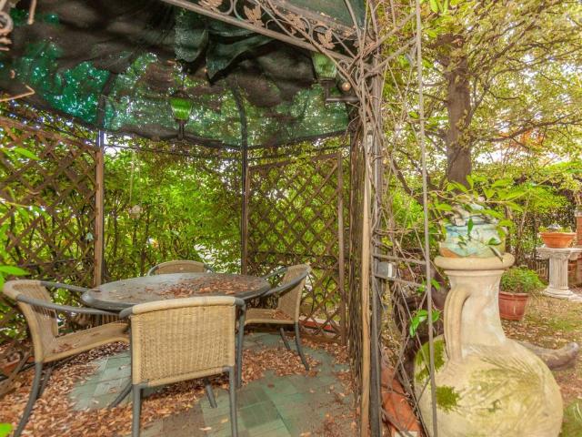 Villa Schiera in vendita a Tradate, Lombardia