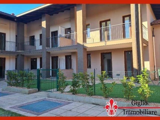 Villa Schiera in vendita a Tradate, Lombardia