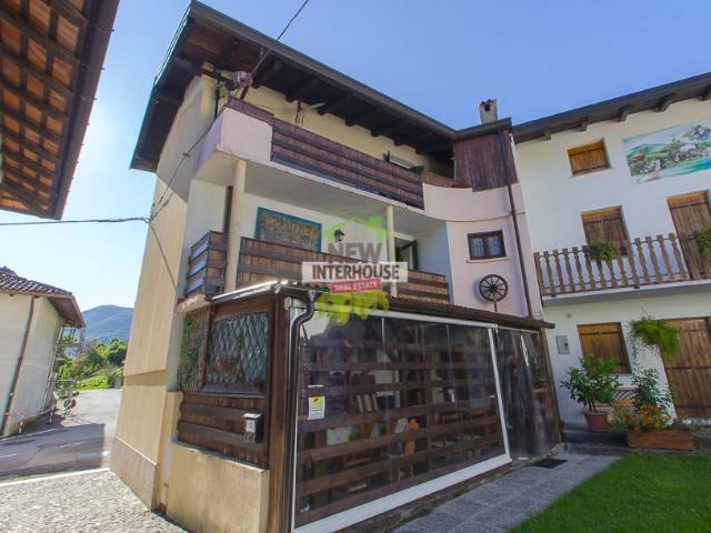 Villa Schiera in vendita a Tramonti Di Sotto, Friuli-Venezia Giulia