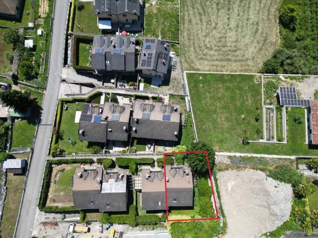 Villa Schiera in vendita a Traona, Lombardia