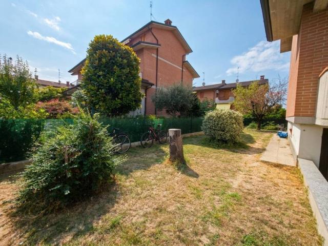 Villa Schiera in vendita a Travacò Siccomario, Lombardia