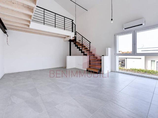 Villa Schiera in vendita a Travagliato, Brescia