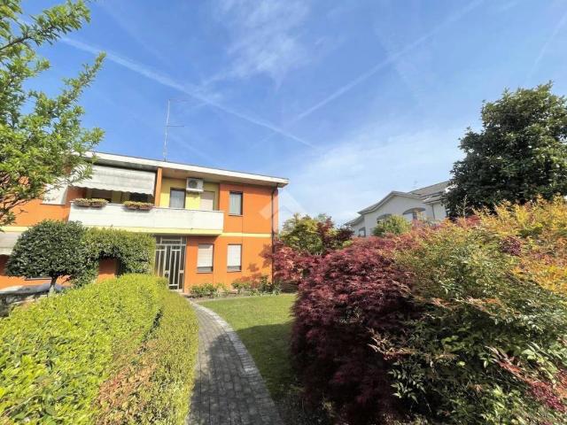 Villa Schiera in vendita a Trebaseleghe, Veneto