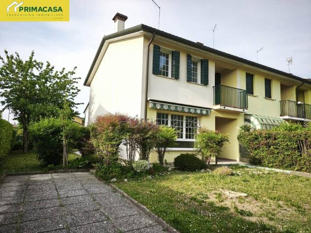 Villa Schiera in vendita a Trebaseleghe, Veneto