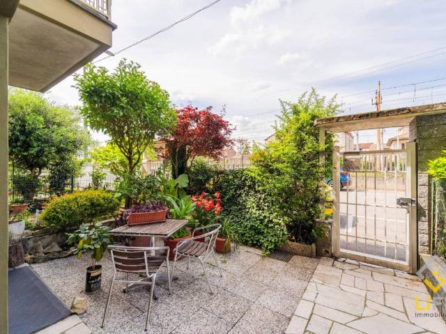 Villa Schiera in vendita a Piemonte, Novara