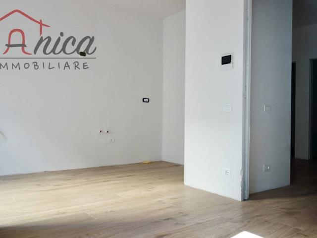 Villa Schiera in vendita a Territorio Val d'Adige, Trento