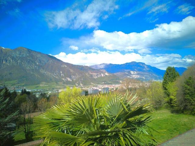 Villa Schiera in vendita a Territorio Val d'Adige, Trento
