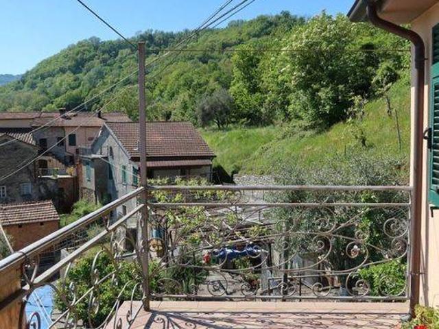 Villa Schiera in vendita a Unione di comuni Montana Lunigiana, Tresana