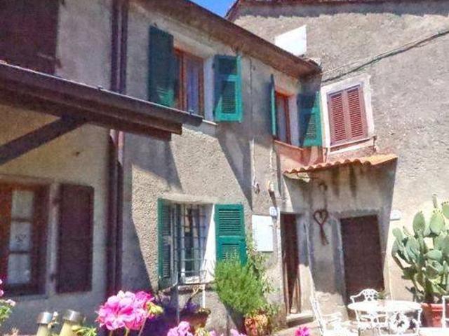 Villa Schiera in vendita a Unione di comuni Montana Lunigiana, Tresana