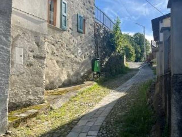 Villa Schiera in vendita a Tresivio, Lombardia