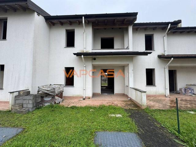 Villa Schiera in vendita a Treviglio, Lombardia