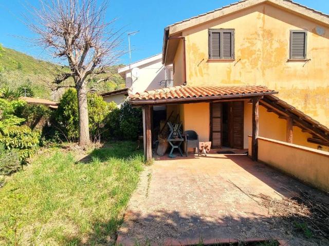 Villa Schiera in vendita a Roma Capitale, Lazio