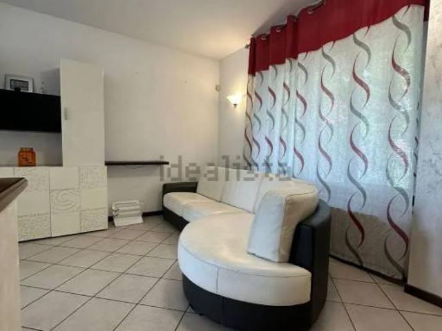 Villa Schiera in vendita a Curnasco, Treviolo