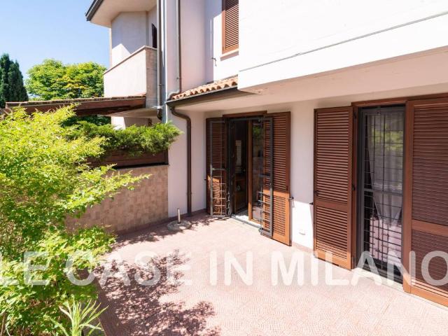 Villa Schiera in vendita a Quartiere Rocchetta, Trezzano Sul Naviglio