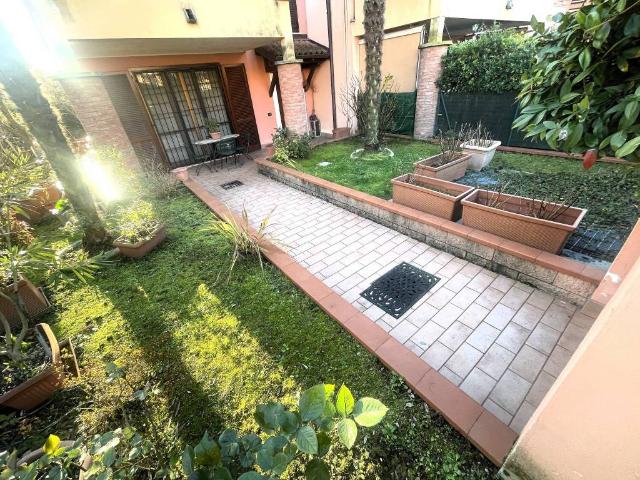 Villa Schiera in vendita a Cascina Gaggia, Trezzano Sul Naviglio