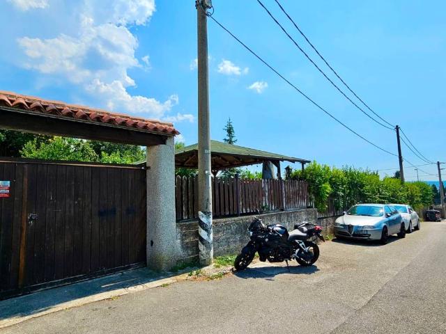 Villa Schiera in vendita a Servola-Chiarbola-Valmaura-Borgo San Sergio, Villa Opicina