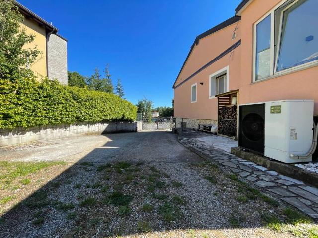 Villa Schiera in vendita a Opicina / Opčine, Villa Opicina