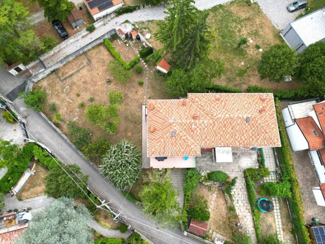 Villa Schiera in vendita a Opicina / Opčine, Villa Opicina