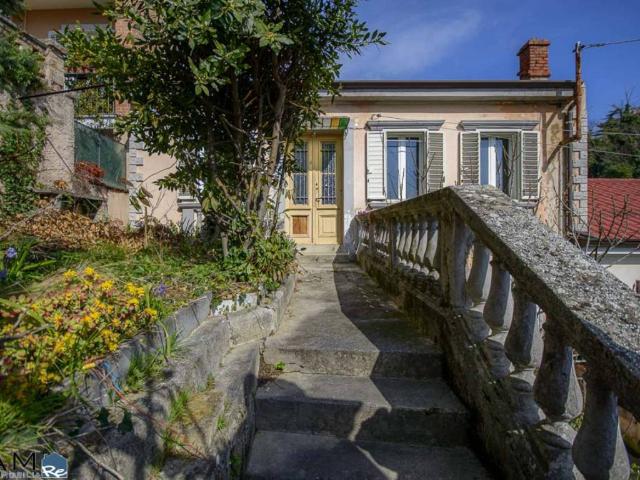 Villa Schiera in vendita a Roiano-Gretta-Barcola-Cologna-Scorcola, Villa Opicina