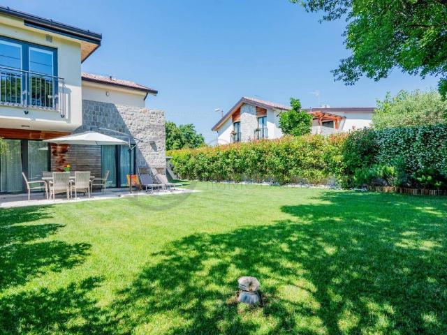 Villa Schiera in vendita a Altipiano Est, Villa Opicina