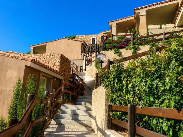 Villa Schiera in vendita a Trinità d'Agultu e Vignola, Sardigna/Sardegna