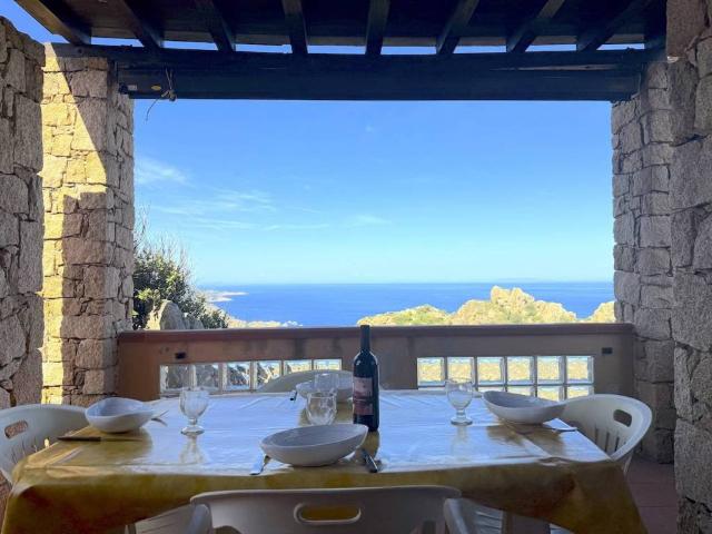 Villa Schiera in vendita a Trinità d'Agultu e Vignola, Sardigna/Sardegna