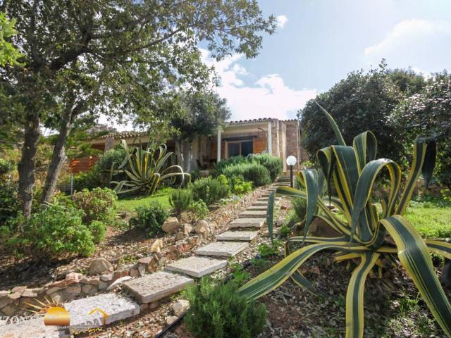 Villa Schiera in vendita a Trinità d'Agultu e Vignola, Sardigna/Sardegna